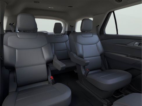 New 2026 Ford Explorer Active w/ Active Comfort Package AWD/4WD image 11