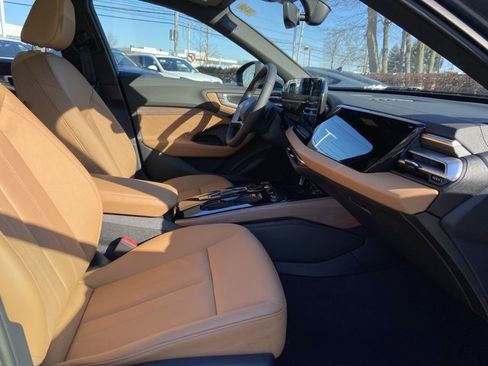 Used 2025 Audi A5 2.0T Premium image 25