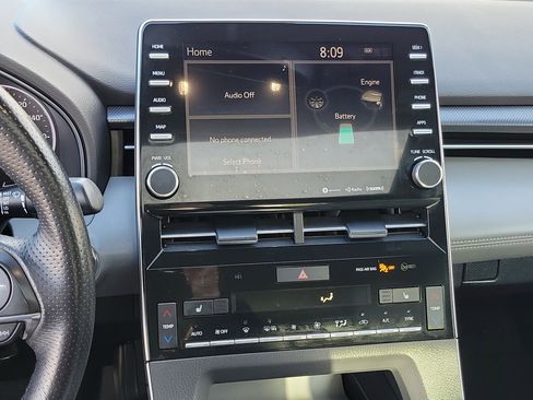 Used 2020 Toyota Avalon XSE image 11