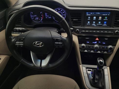 Used 2020 Hyundai Elantra Value Edition FWD image 22