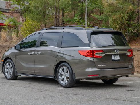 Used 2018 Honda Odyssey EX-L image 8