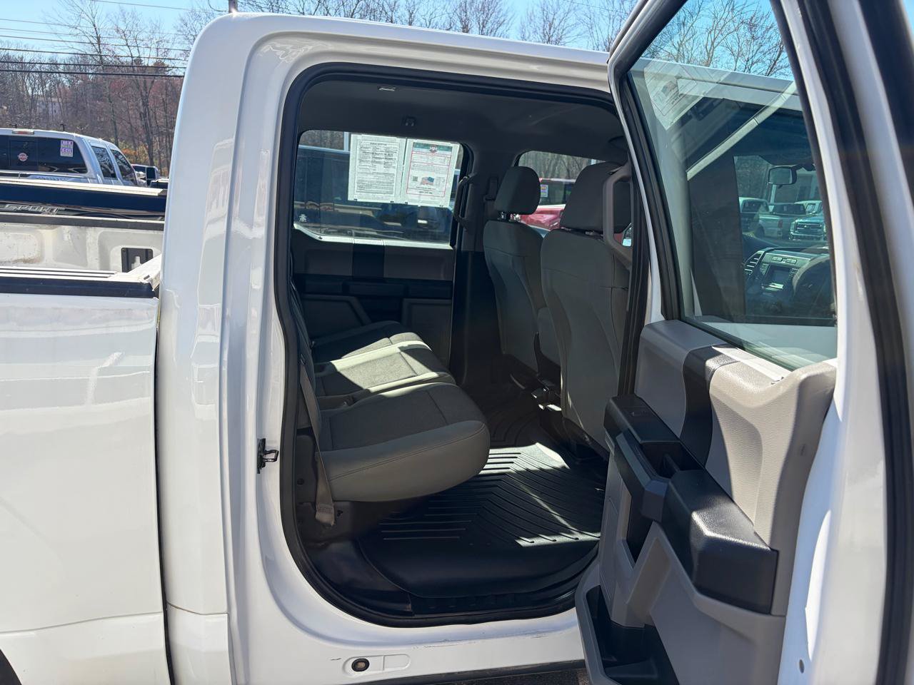 Used 2016 Ford F150 XL w/ Equipment Group 101A Mid AWD/4WD image 37