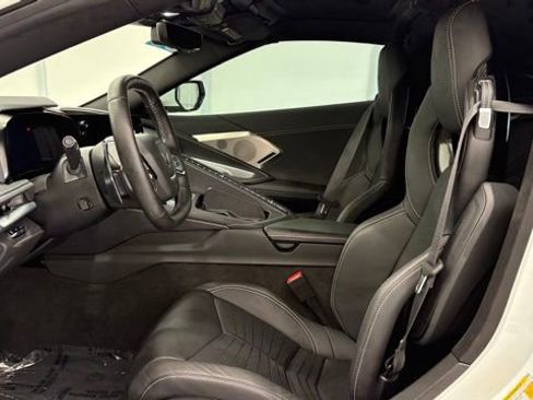 Used 2023 Chevrolet Corvette Stingray Preferred Cpe w/ Z51 Performance Package RWD image 14