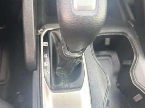 Used 2023 Nissan Frontier S w/ Technology Package RWD image 14