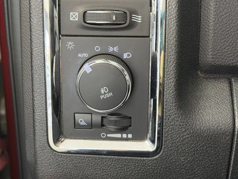 Used 2017 RAM 2500 Laramie AWD/4WD image 24