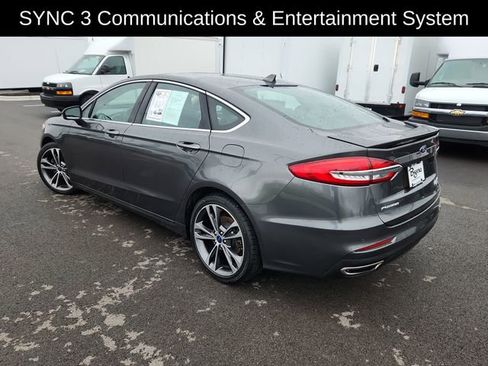 Used 2020 Ford Fusion Titanium image 5