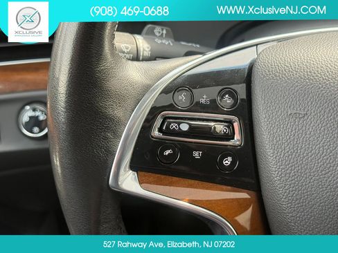 Used 2020 Cadillac Escalade ESV Luxury image 3
