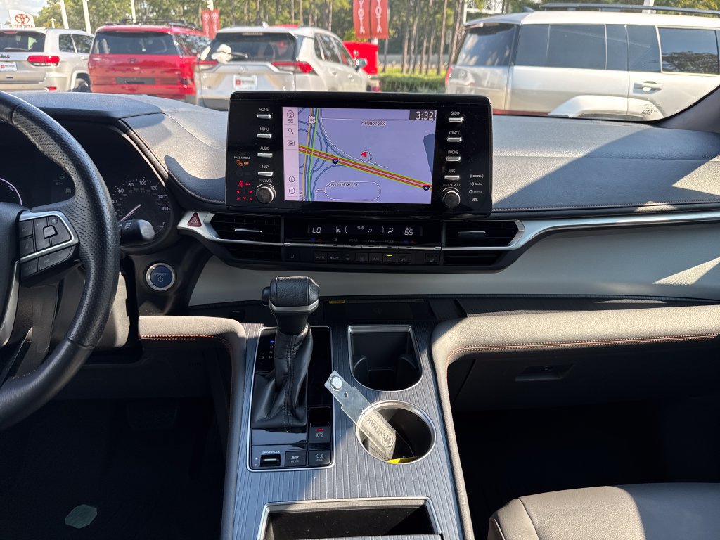 Certified 2021 Toyota Sienna XSE w/ XSE Plus Package AWD/4WD image 21