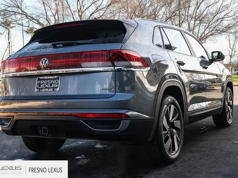 Used 2024 Volkswagen Atlas Cross Sport SE image 6