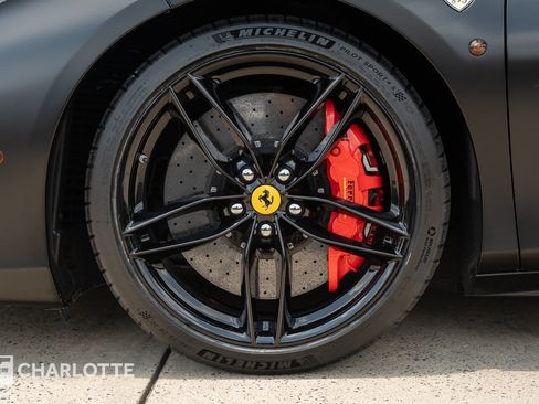 Used 2019 Ferrari 488 GTB RWD image 12