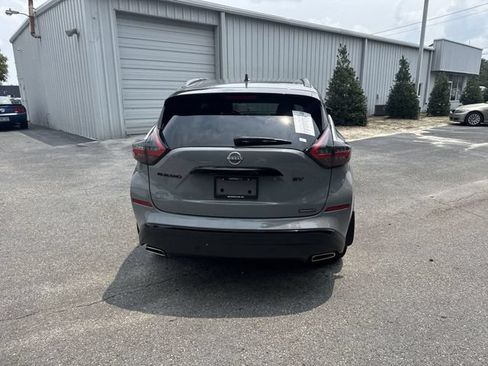 Used 2023 Nissan Murano SV w/ SV Midnight Edition Package FWD image 6