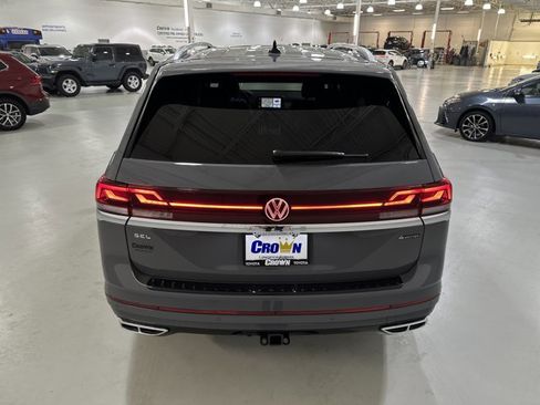 New 2026 Volkswagen Atlas SEL Premium R-Line AWD/4WD image 8
