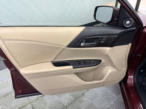 Used 2014 Honda Accord EX-L image 11