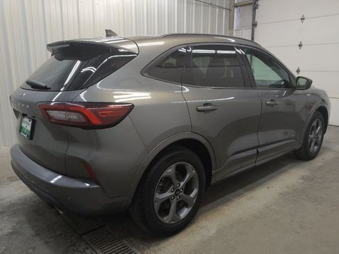 Used 2024 Ford Escape ST-Line w/ Tech Pack #1 FWD image 10