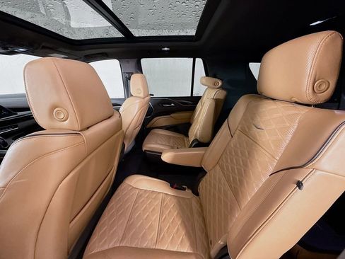 Used 2021 Cadillac Escalade Sport image 26