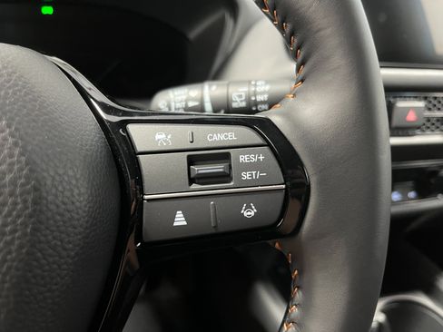 Certified 2026 Honda HR-V Sport image 18