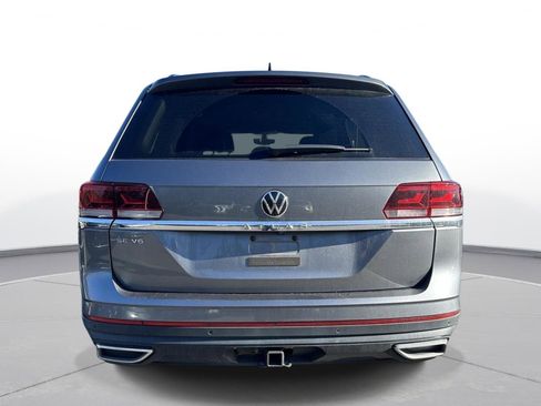 Used 2021 Volkswagen Atlas SE w/ Panoramic Sunroof Package image 8