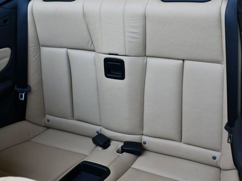 Used 2013 BMW 135i Convertible image 14