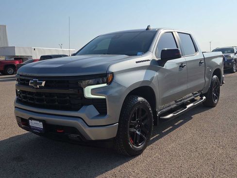 Used 2026 Chevrolet Silverado 1500 RST w/ Redline Edition AWD/4WD image 4