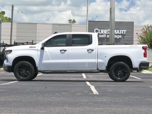 Used 2024 Chevrolet Silverado 1500 Custom Trail Boss AWD/4WD image 7
