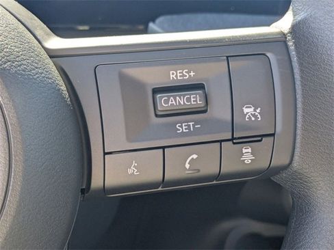 New 2026 Nissan Kicks SV image 18