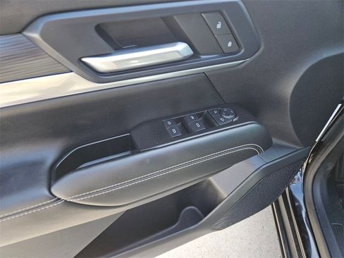 Used 2025 GMC Terrain Elevation image 15