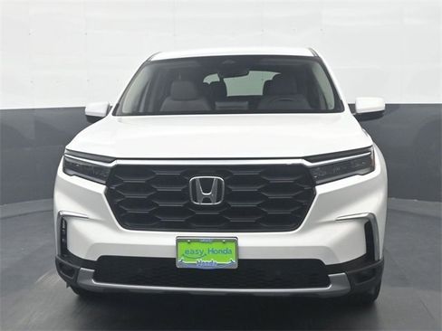 Used 2024 Honda Pilot EX-L image 3