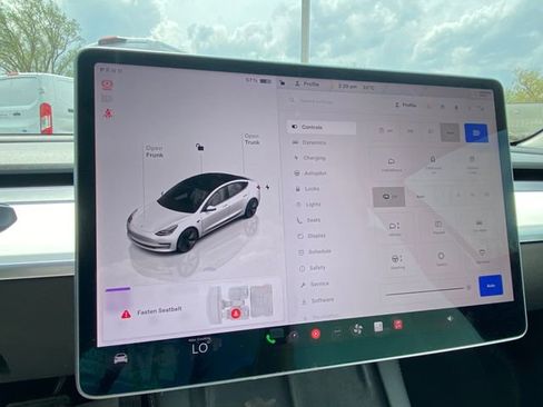 Used 2022 Tesla Model 3 RWD image 25