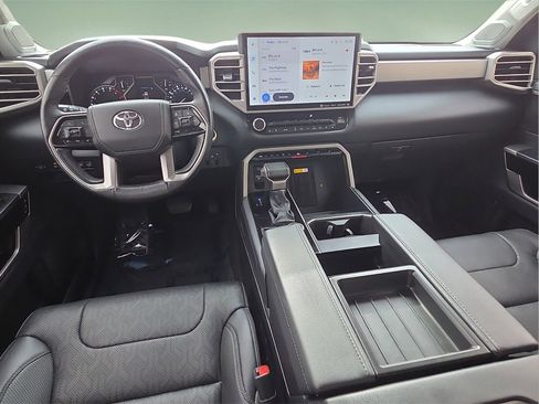 Used 2023 Toyota Tundra Limited image 13
