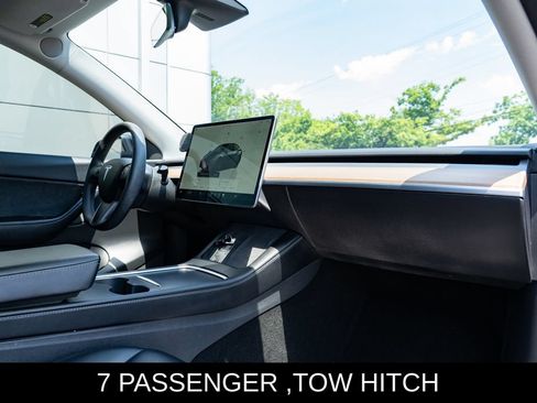 Used 2022 Tesla Model Y Long Range AWD/4WD image 23