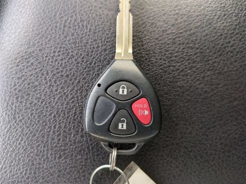 Used 2019 Toyota 4Runner TRD Off-Road Premium AWD/4WD image 28