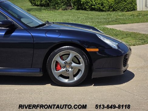 Used 2004 Porsche 911 Carrera RWD image 37