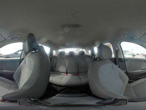 Used 2025 Kia K4 FWD image 41