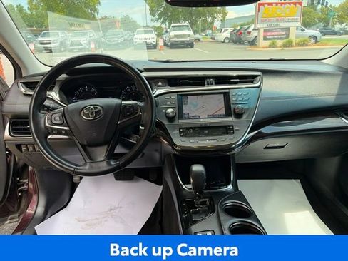 Used 2013 Toyota Avalon Limited FWD image 12