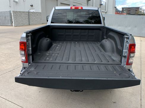 Used 2024 RAM 2500 Big Horn w/ Night Edition AWD/4WD image 25