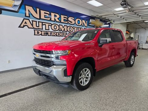 Used 2020 Chevrolet Silverado 1500 LT AWD/4WD image 1