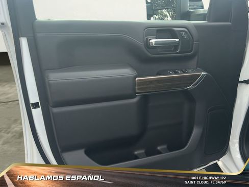 Used 2020 Chevrolet Silverado 2500 LT w/ All Star Edition image 12