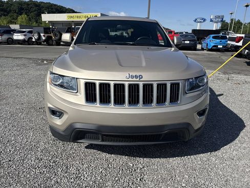 Used 2014 Jeep Grand Cherokee Laredo w/ Security & Convenience Group RWD image 2