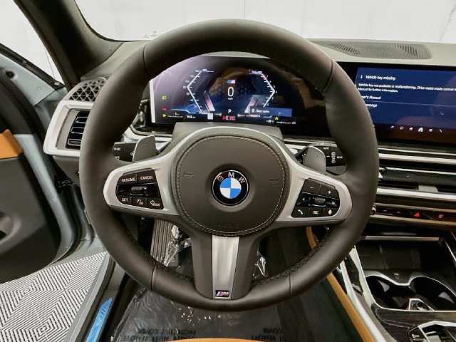 New 2027 BMW X7 xDrive40i w/ M Sport Package AWD/4WD image 11