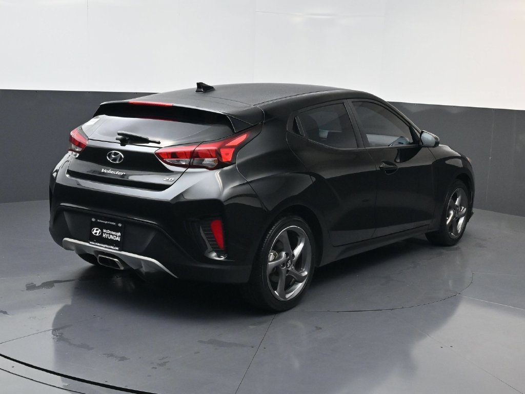 Used 2020 Hyundai Veloster 2.0 FWD image 4