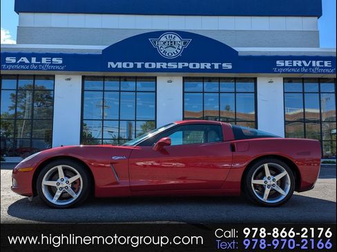Used 2005 Chevrolet Corvette Coupe w/ Preferred Equipment Group RWD image 1