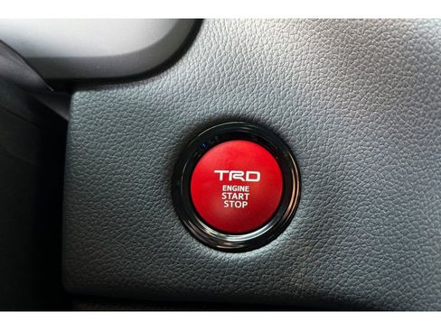 New 2026 Toyota Tundra Limited AWD/4WD image 24