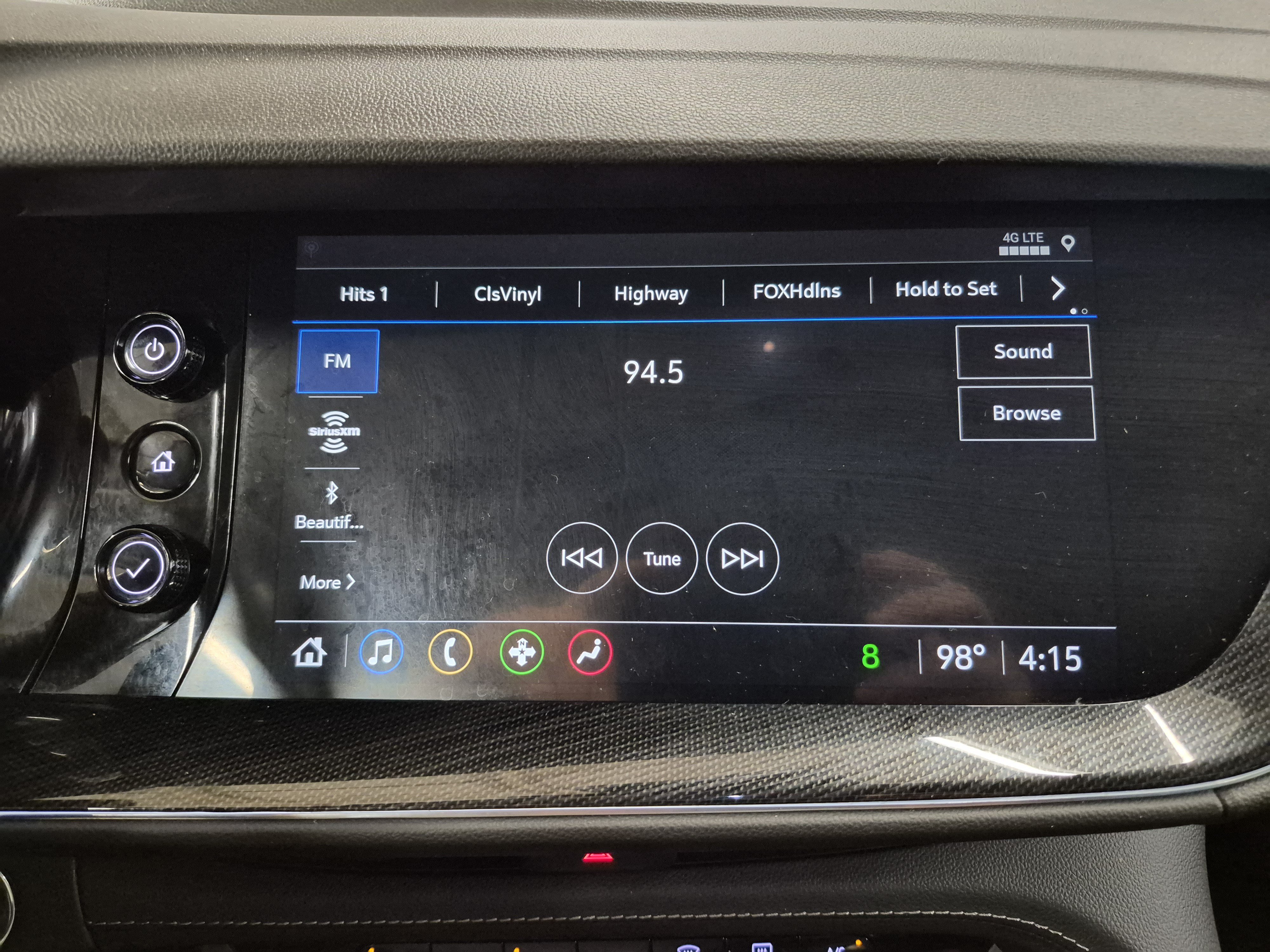 Used 2023 Buick Envision Essence w/ Sport Touring Package FWD image 34