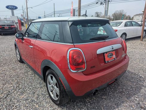 Used 2015 MINI Cooper 2-Door Hardtop image 7
