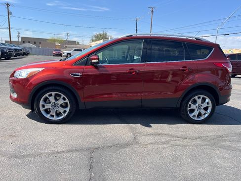 Used 2014 Ford Escape Titanium FWD image 9