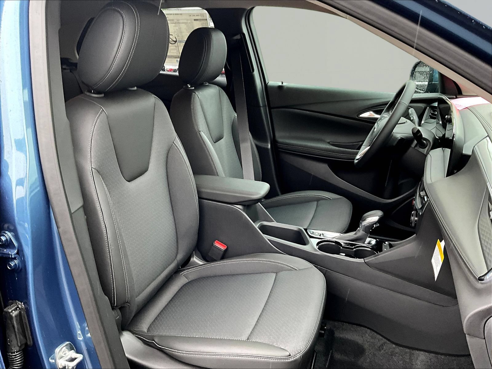 New 2026 Buick Encore GX Preferred w/ Comfort Package FWD image 18