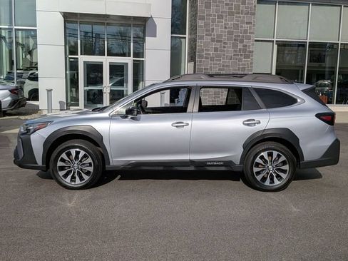 Used 2024 Subaru Outback Limited AWD/4WD image 6