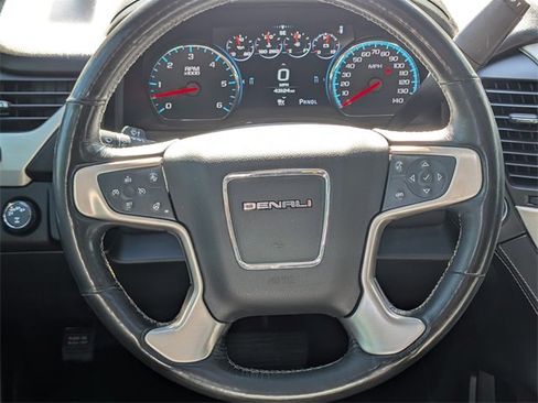 Used 2018 GMC Yukon Denali w/ Open Road Package image 14