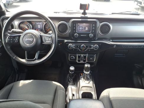 Used 2019 Jeep Wrangler Unlimited Sport S AWD/4WD image 15