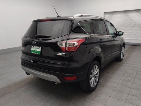 Used 2017 Ford Escape Titanium FWD image 9